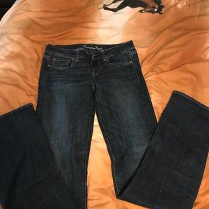 Size 6 American eagle jeans